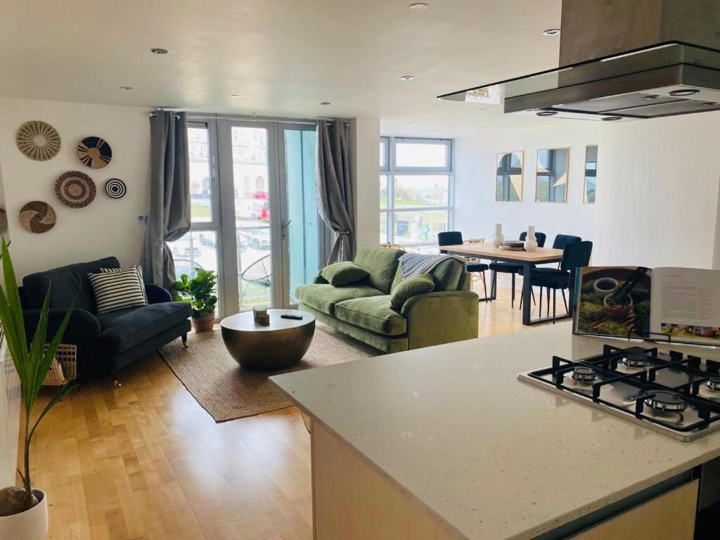 Zinc @ Fistral Beach, Newquay New Quay Екстериор снимка